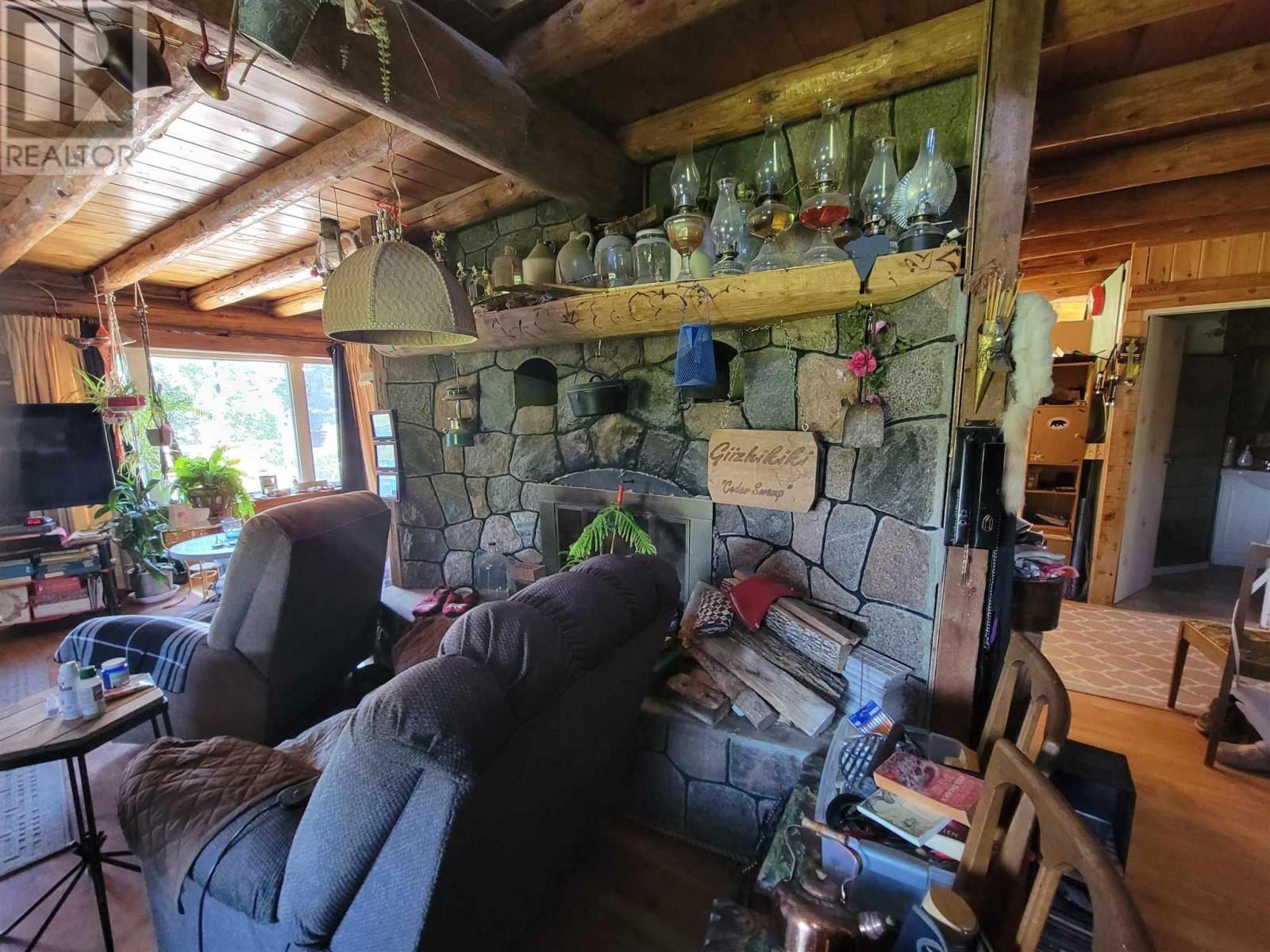 Property Photo:  2867 Barwick Rd N  ON P0W 1N0 