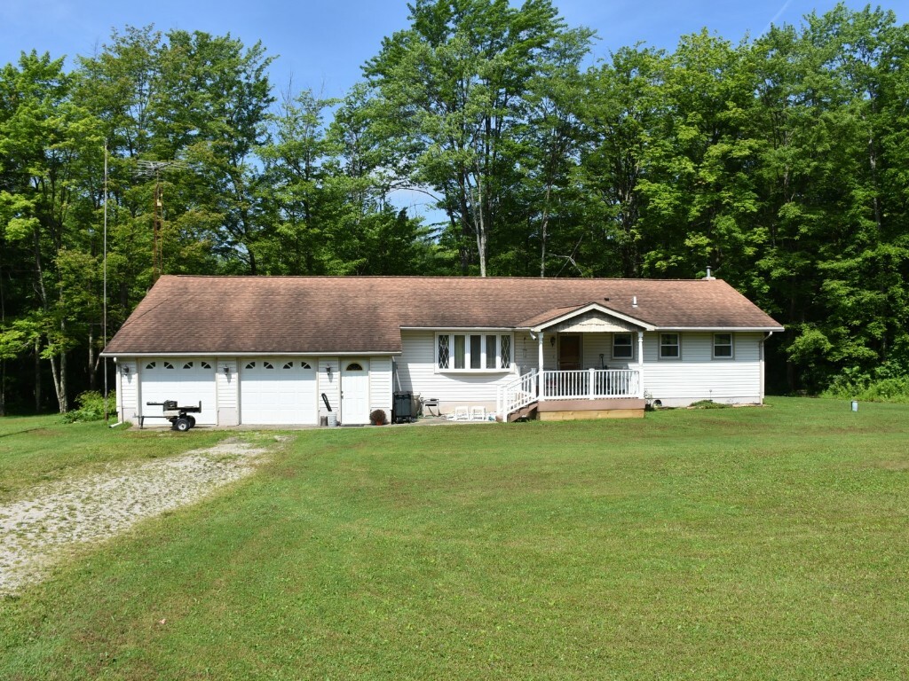 Property Photo: 15897 Thompson Road PA 16406