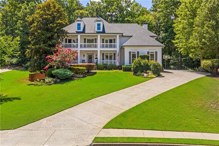 Property Photo:  165 Oakhurst Leaf Drive  GA 30004 