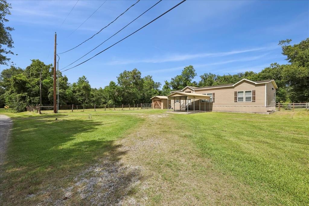 Property Photo: 2092 Bancroft TX 77632