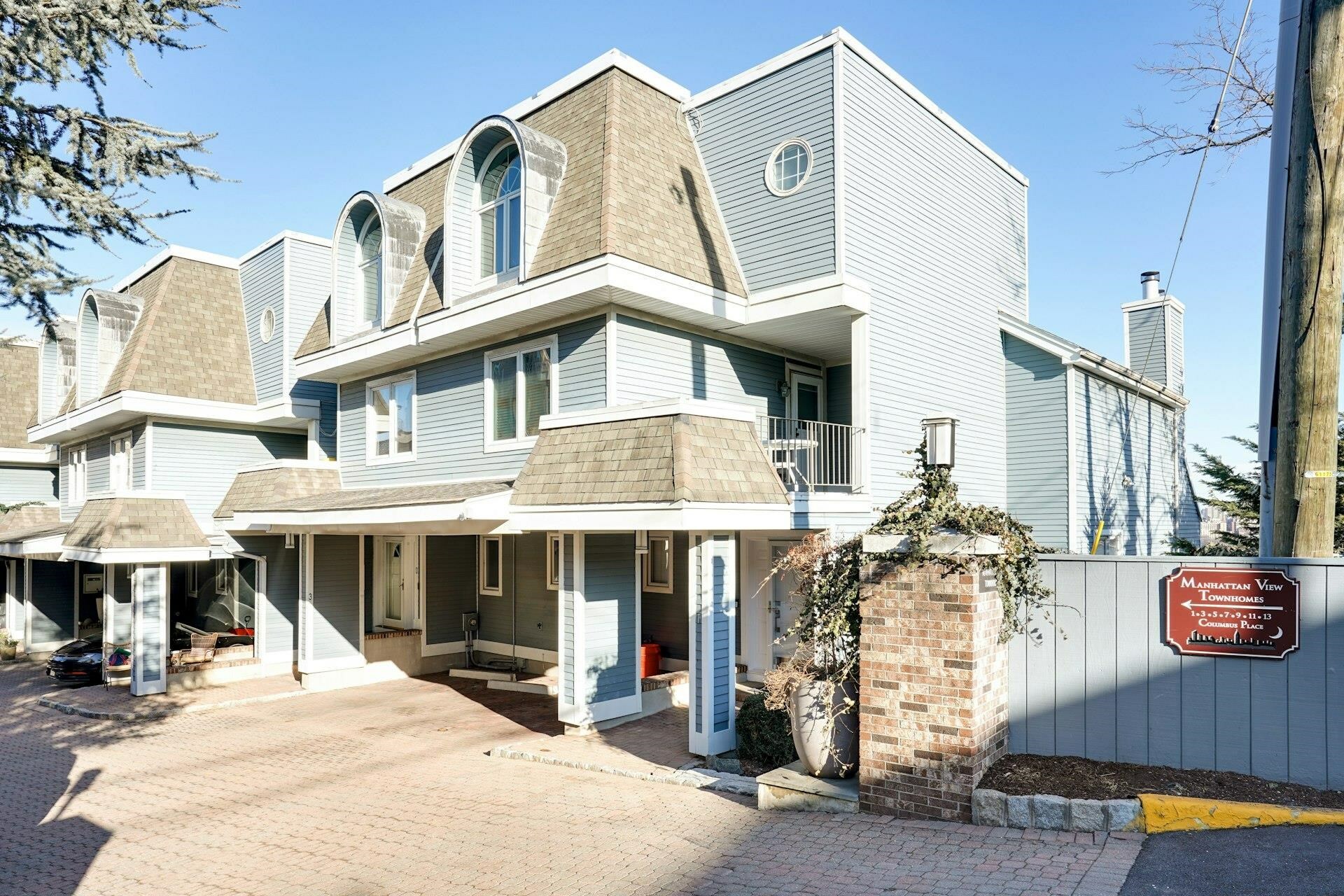 Property Photo: 1 Columbus Pl 1 NJ 07010