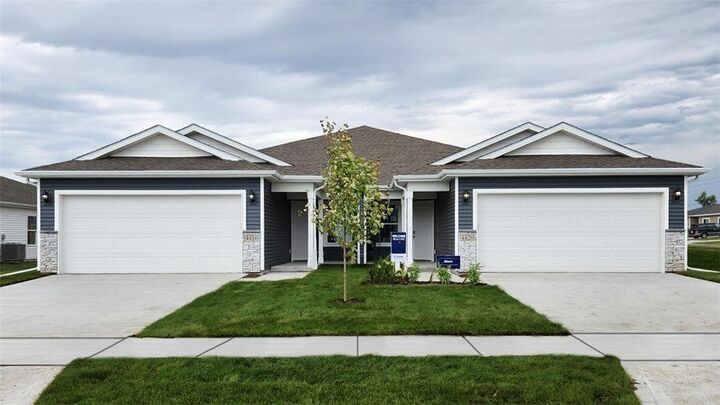 1304 NE Country Meadow Drive  Ankeny IA 50021 photo