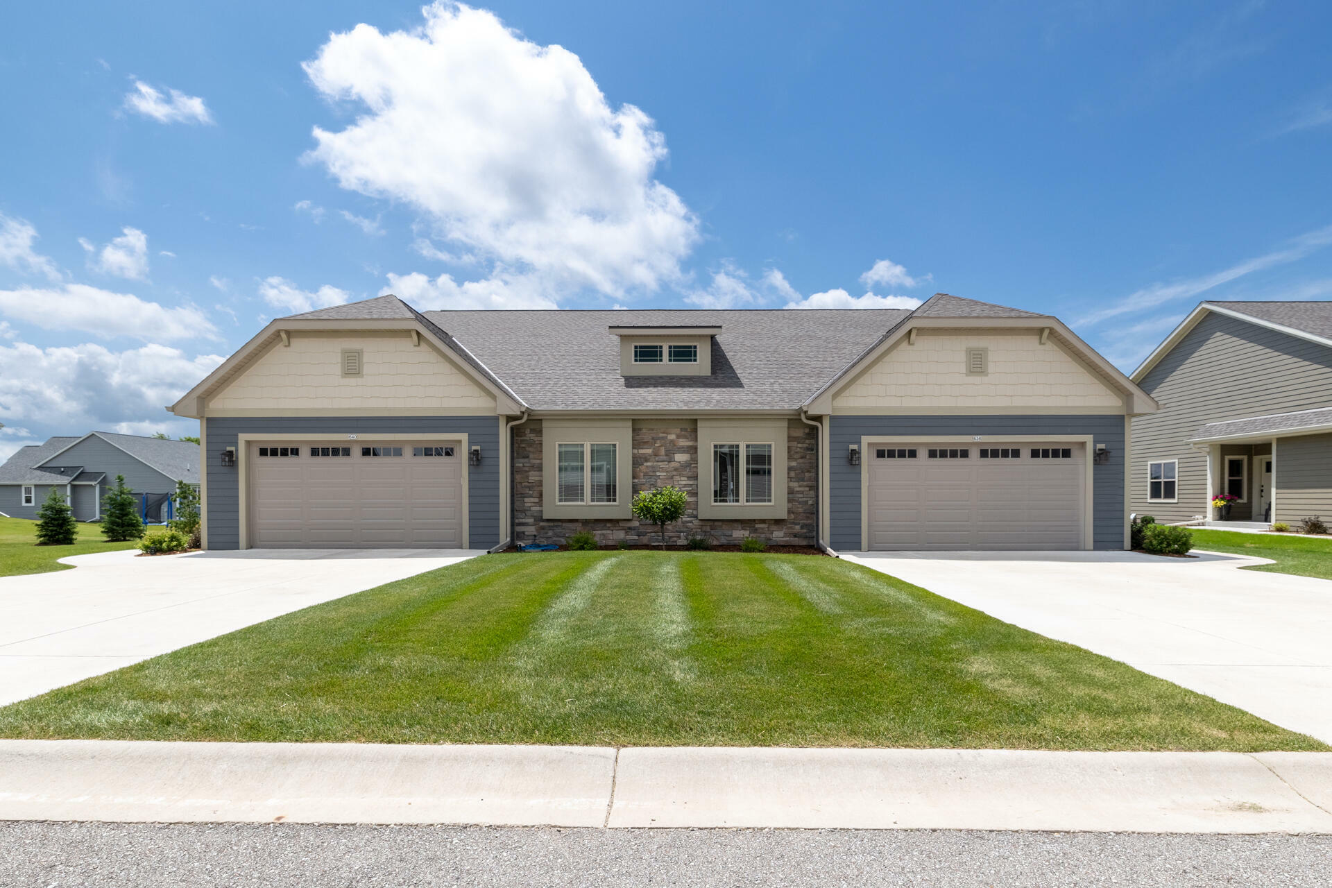 Property Photo: 640 Lambert Ct WI 53086