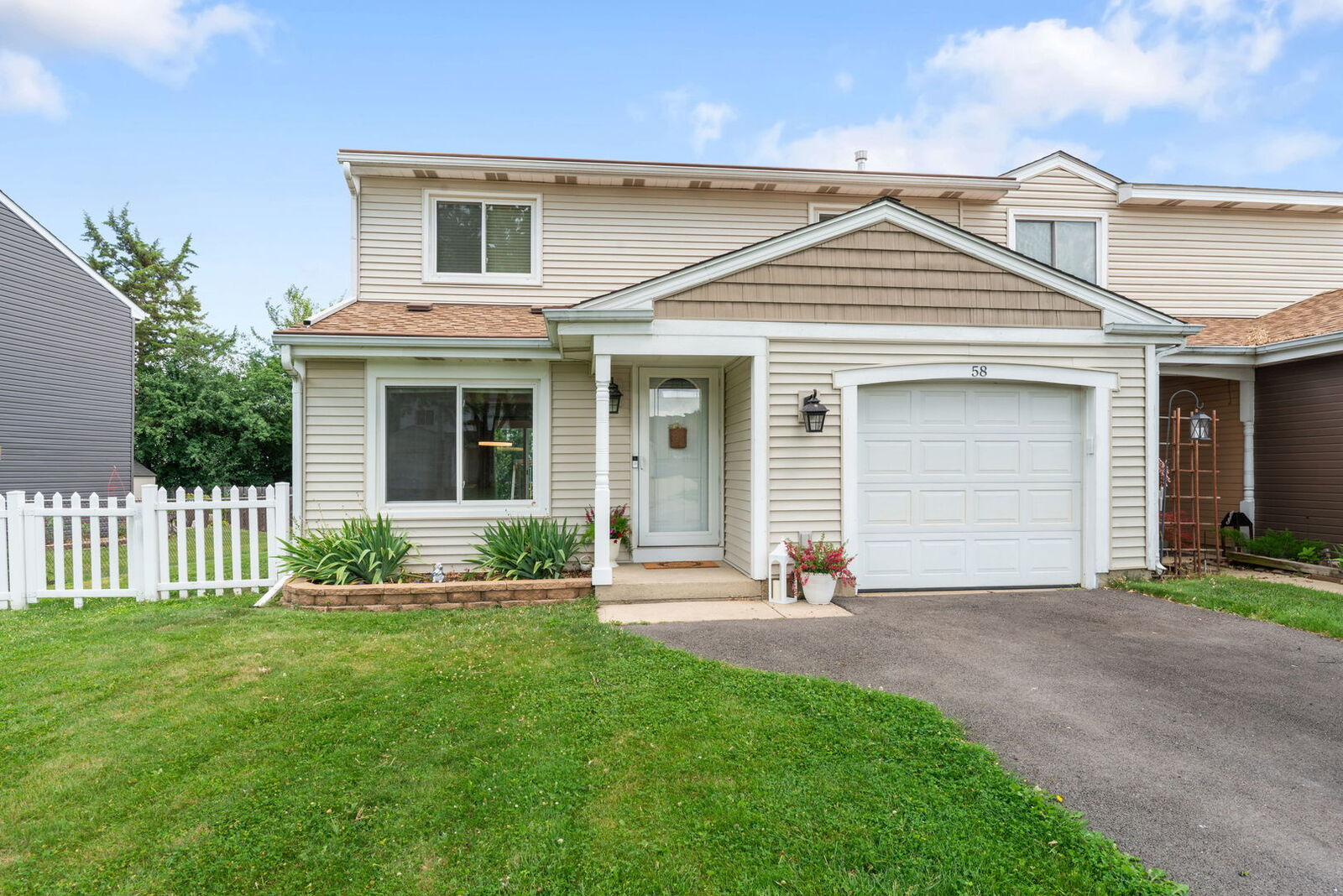 Property Photo: 58 Stonefield Drive IL 60139