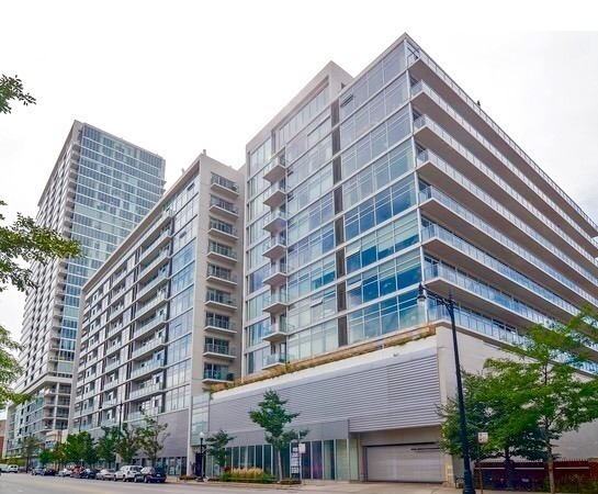 Property Photo: 1620 S Michigan Avenue 323 IL 60616