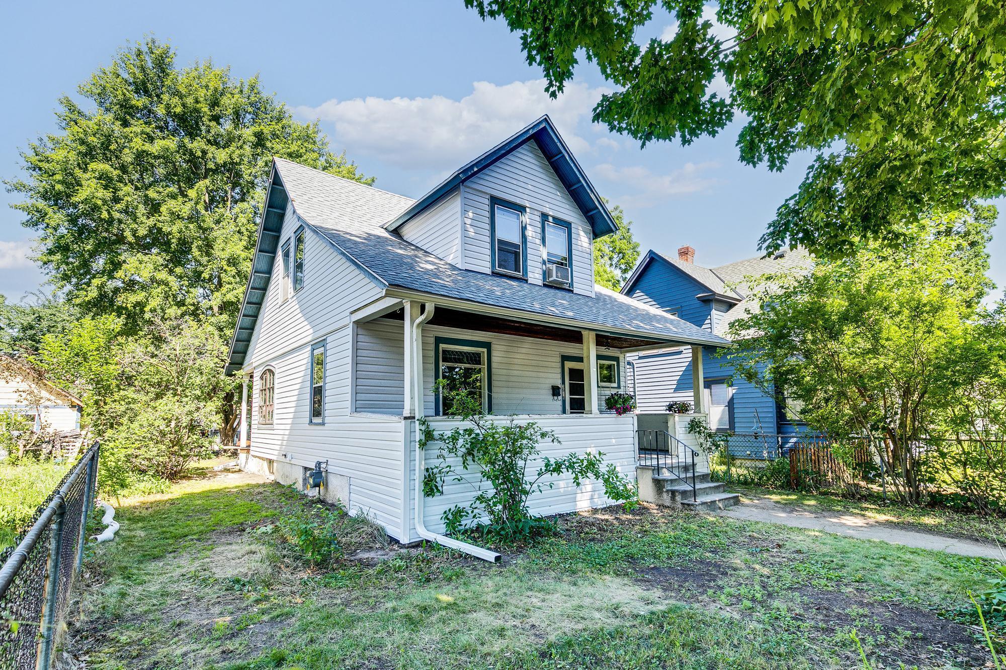 Property Photo:  3916 37th Avenue S  MN 55406 