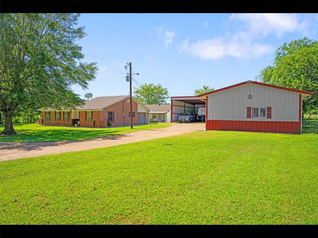 Property Photo:  1776 Fm 515  TX 75440 