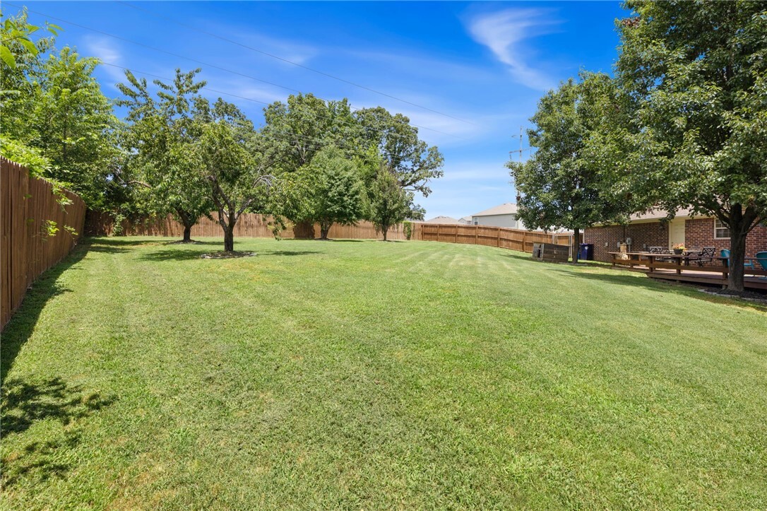 Property Photo: 12596 Richardson Road AR 72730