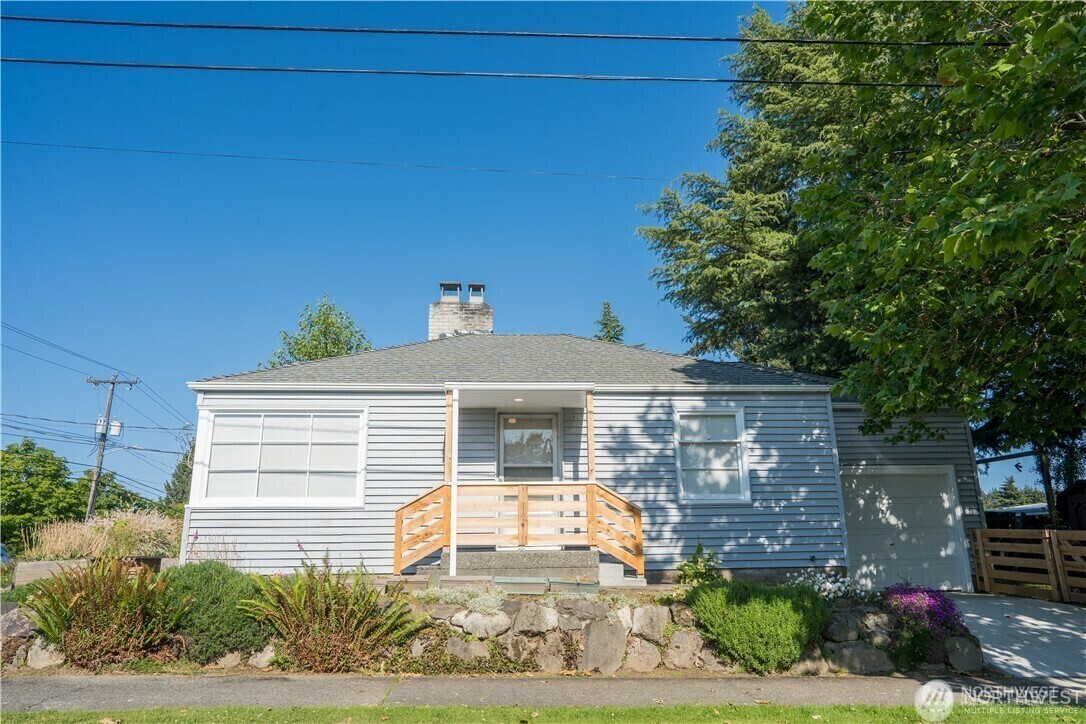 Property Photo: 1023 SW Trenton Street WA 98106