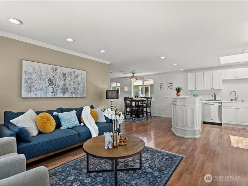 Property Photo:  3601 S Spokane St. 1-1  WA 98144 