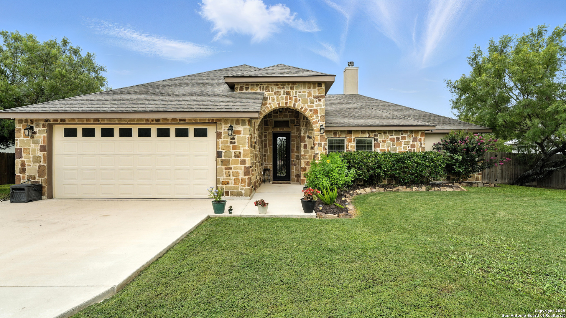 Property Photo:  240 River Park  TX 78130 