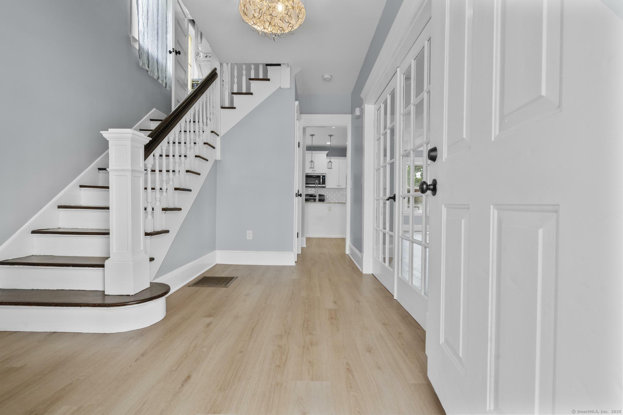 Property Photo: 476 Washington Avenue CT 06516