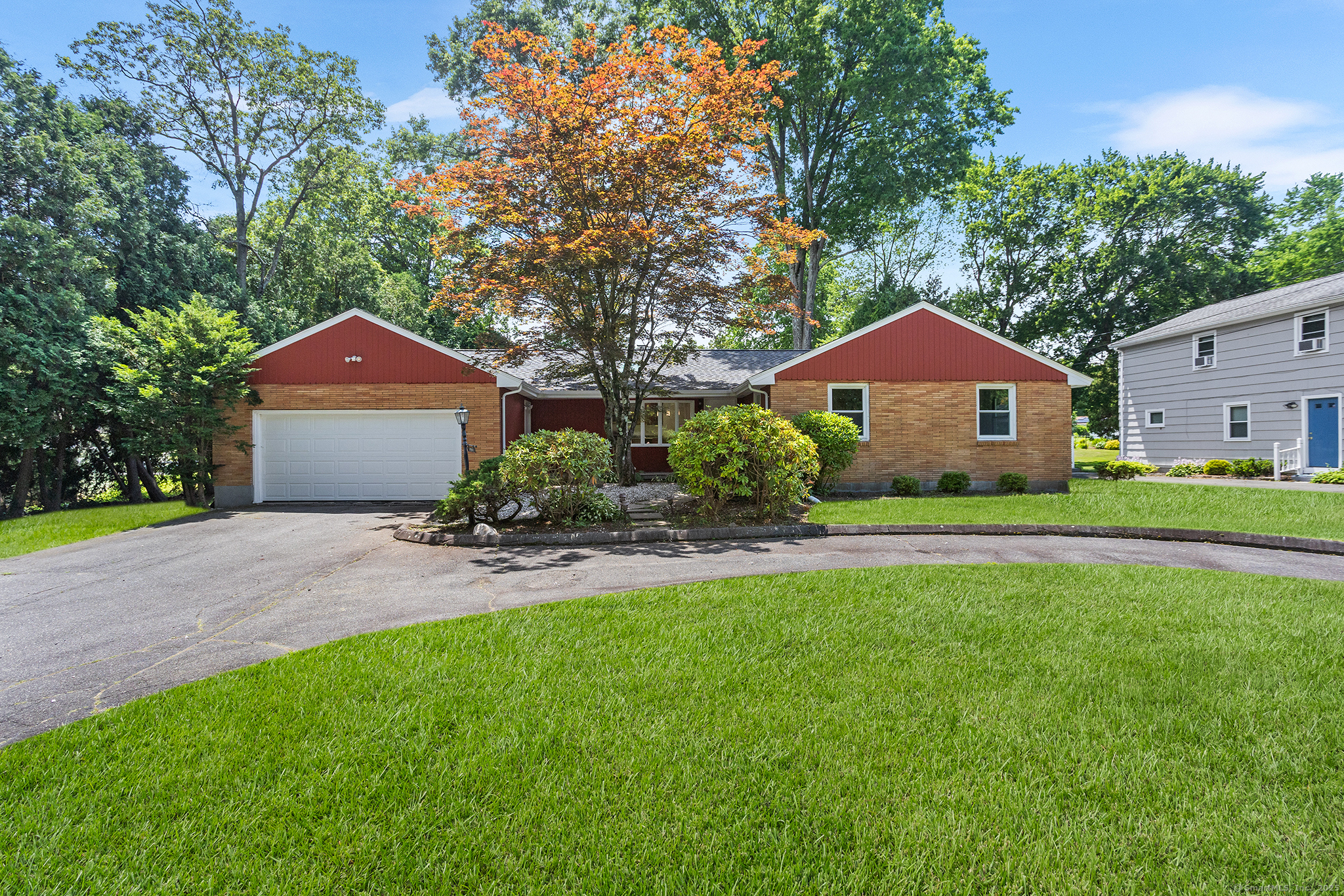 Property Photo: 253 Simsbury Road CT 06117