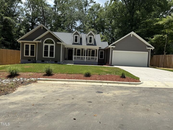 820 E Cardinal Drive  Fuquay Varina NC 27526 photo