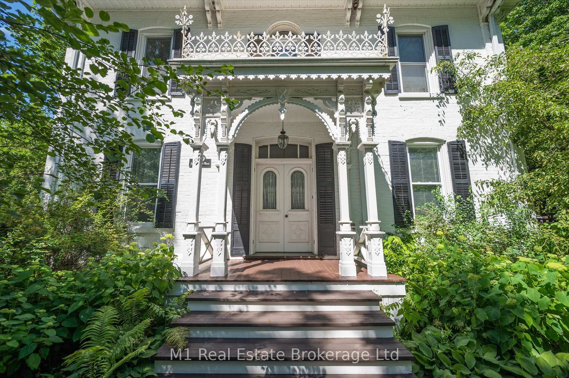 Property Photo:  119 John Street W  ON N0G 2W0 
