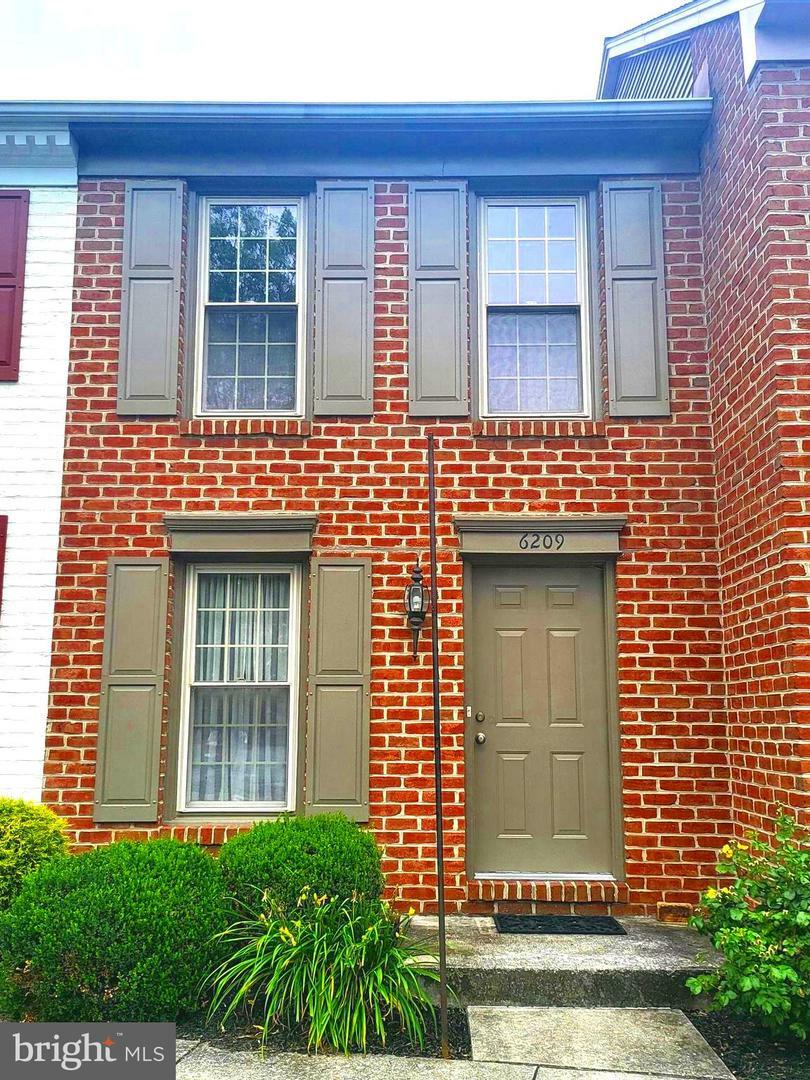 Property Photo:  6209 Stanford Court  PA 17050 