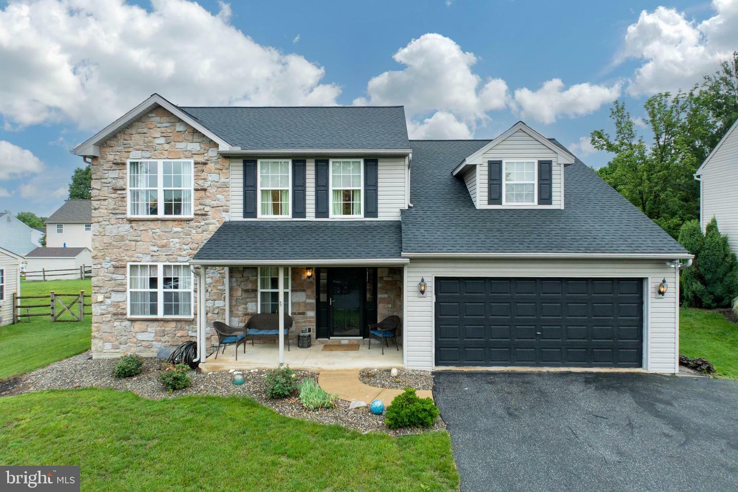 Property Photo: 420 Appian Way PA 19510
