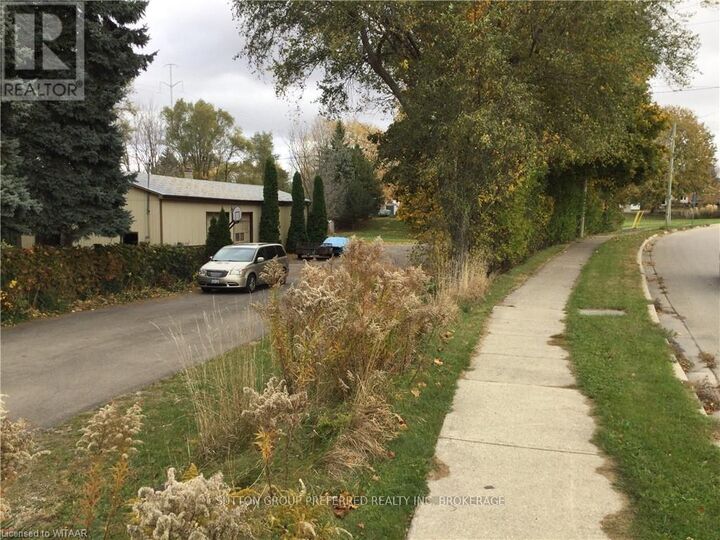 Property Photo:  301 Mill Street  ON N4S 2X6 