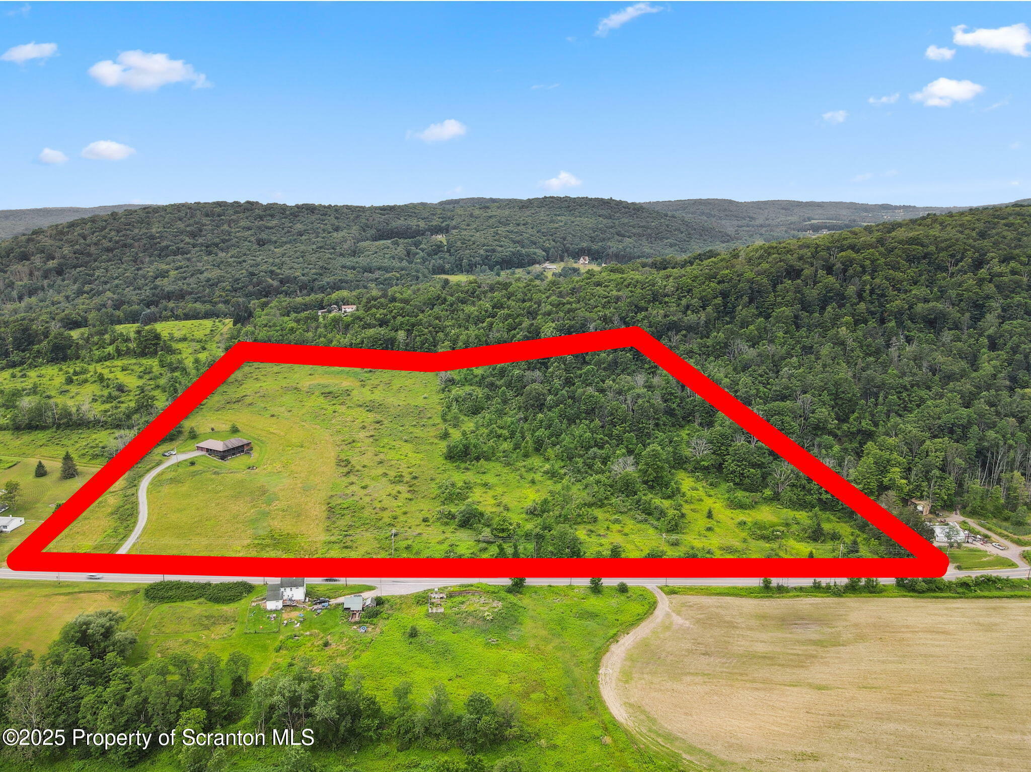 Property Photo: 21075 Pa-29 PA 18801