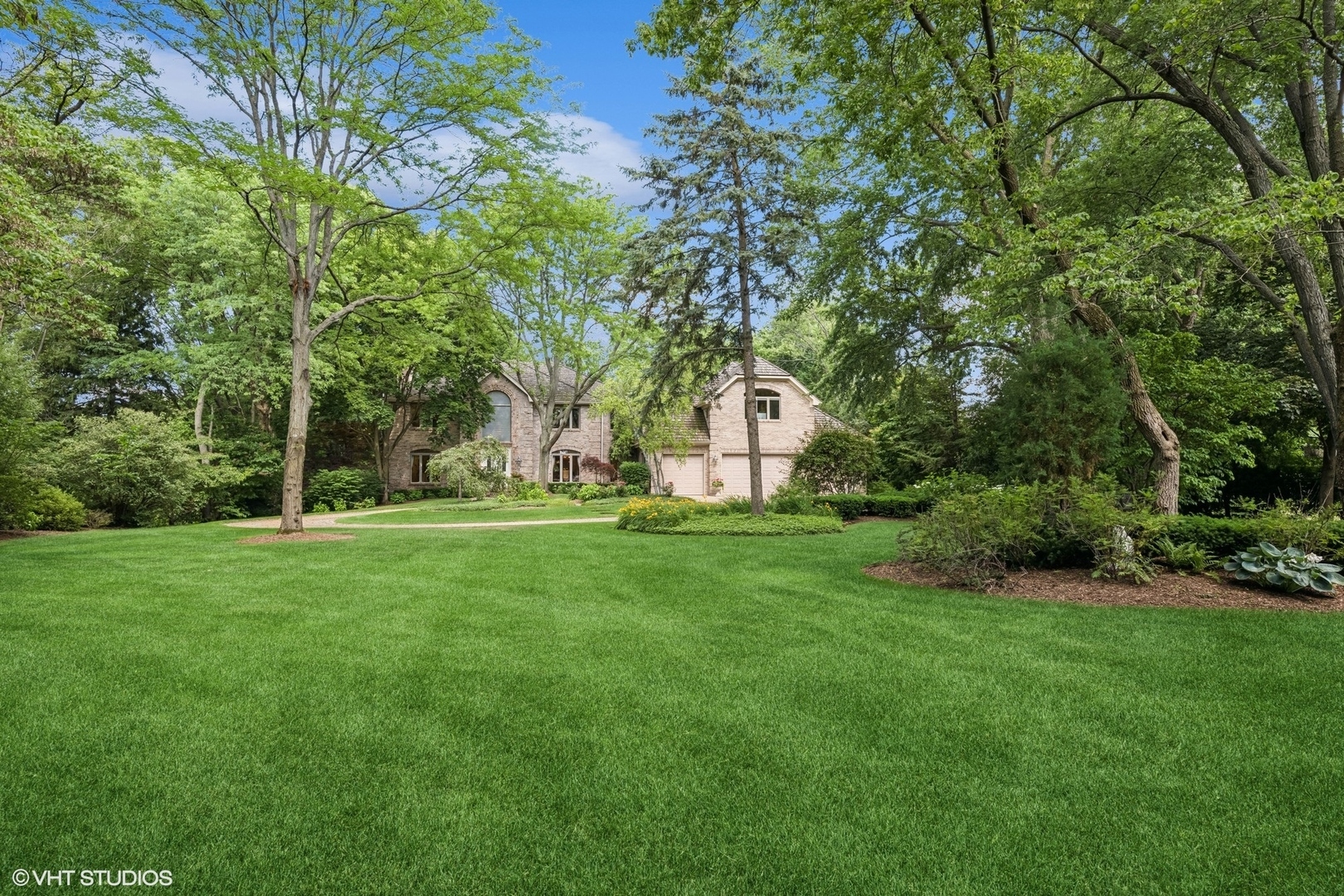 Property Photo:  85 Ela Road  IL 60067 