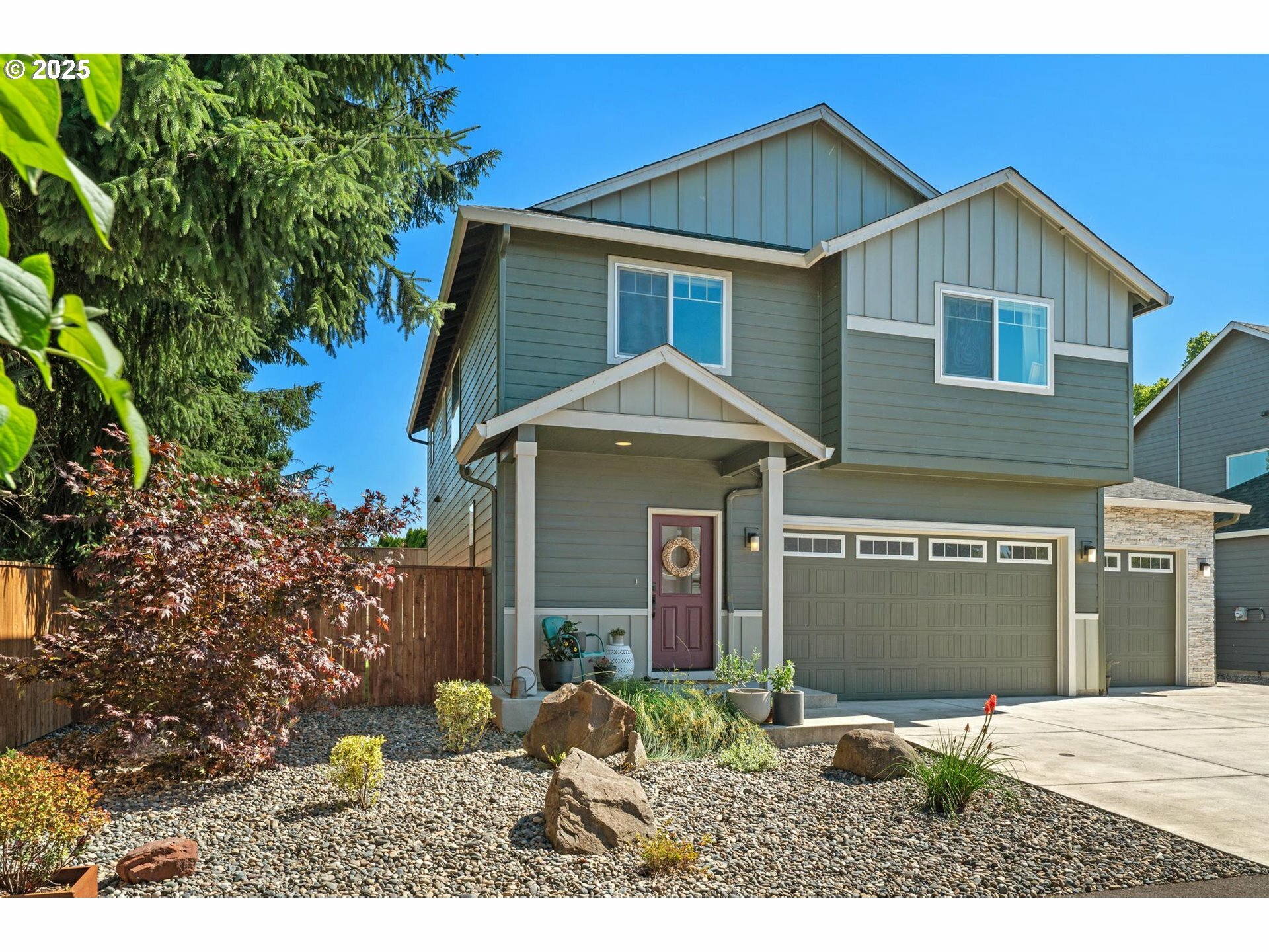 Property Photo:  1401 NW 107th St  WA 98685 