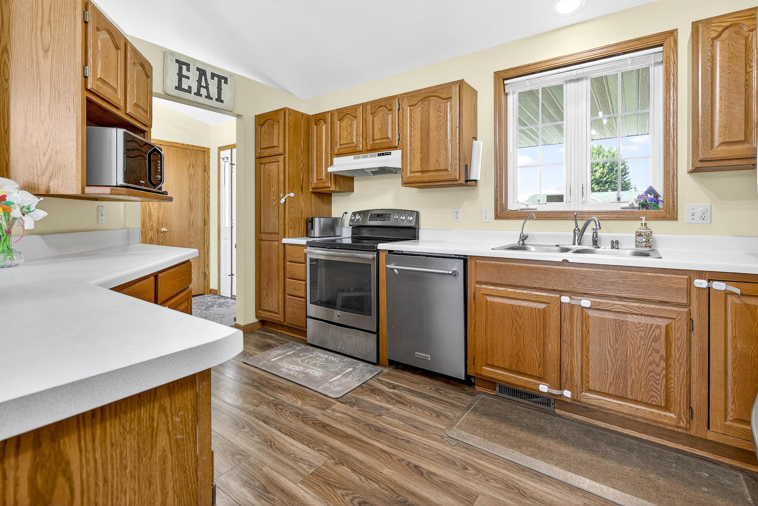 Property Photo:  W5561 Amy Avenue  WI 54915-7462 