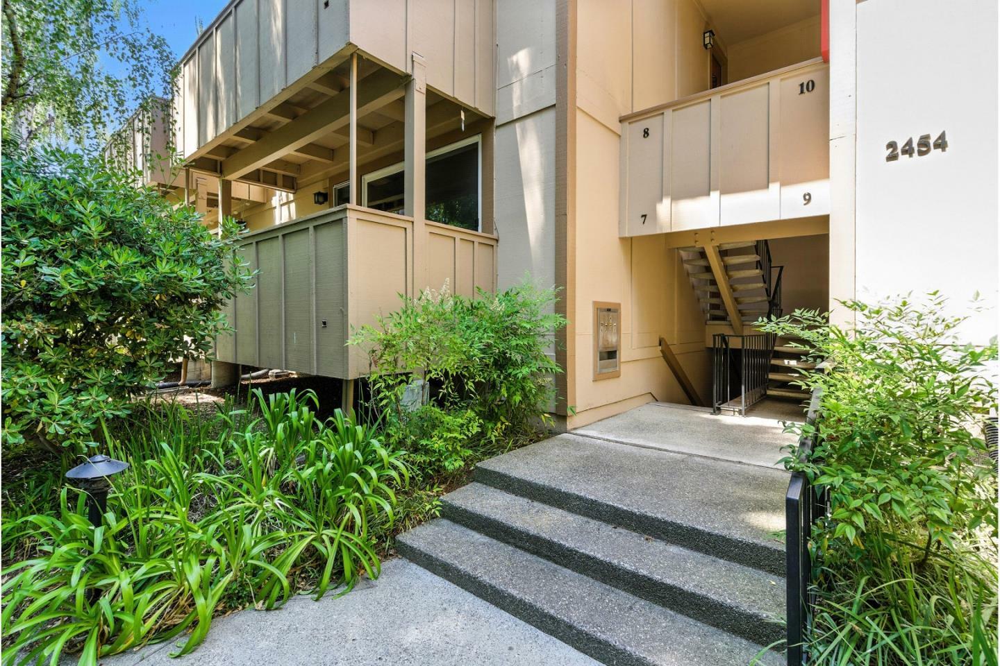 Property Photo: 2454 West Bayshore Road 7 CA 94303