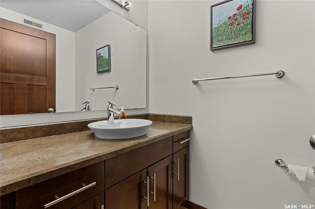 Property Photo:  3625 Green Water Drive  SK S4V 1R3 