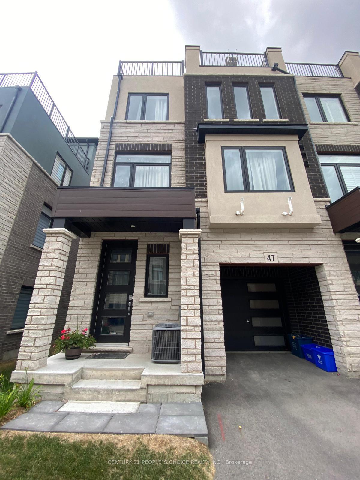 Property Photo: 314 Equestrian Way 47 ON N3E 0E2