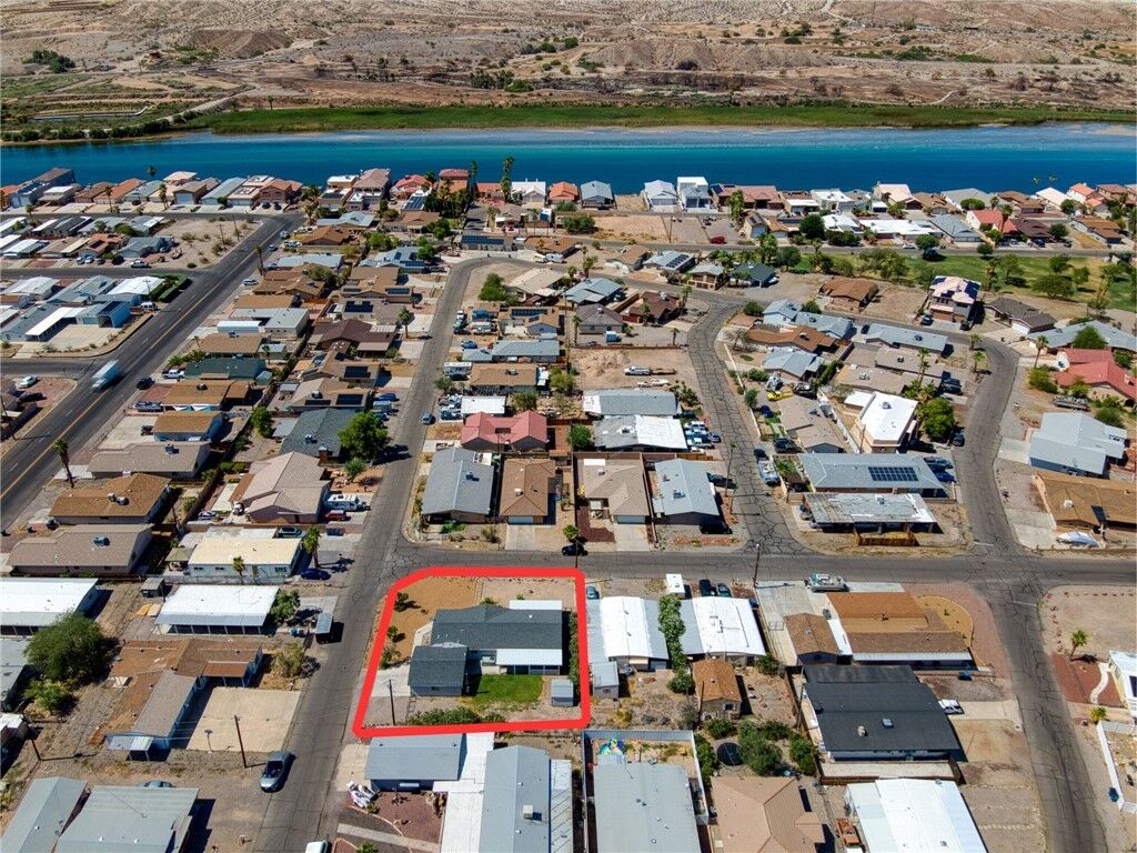 Property Photo: 1038 Roadrunner Drive AZ 86442