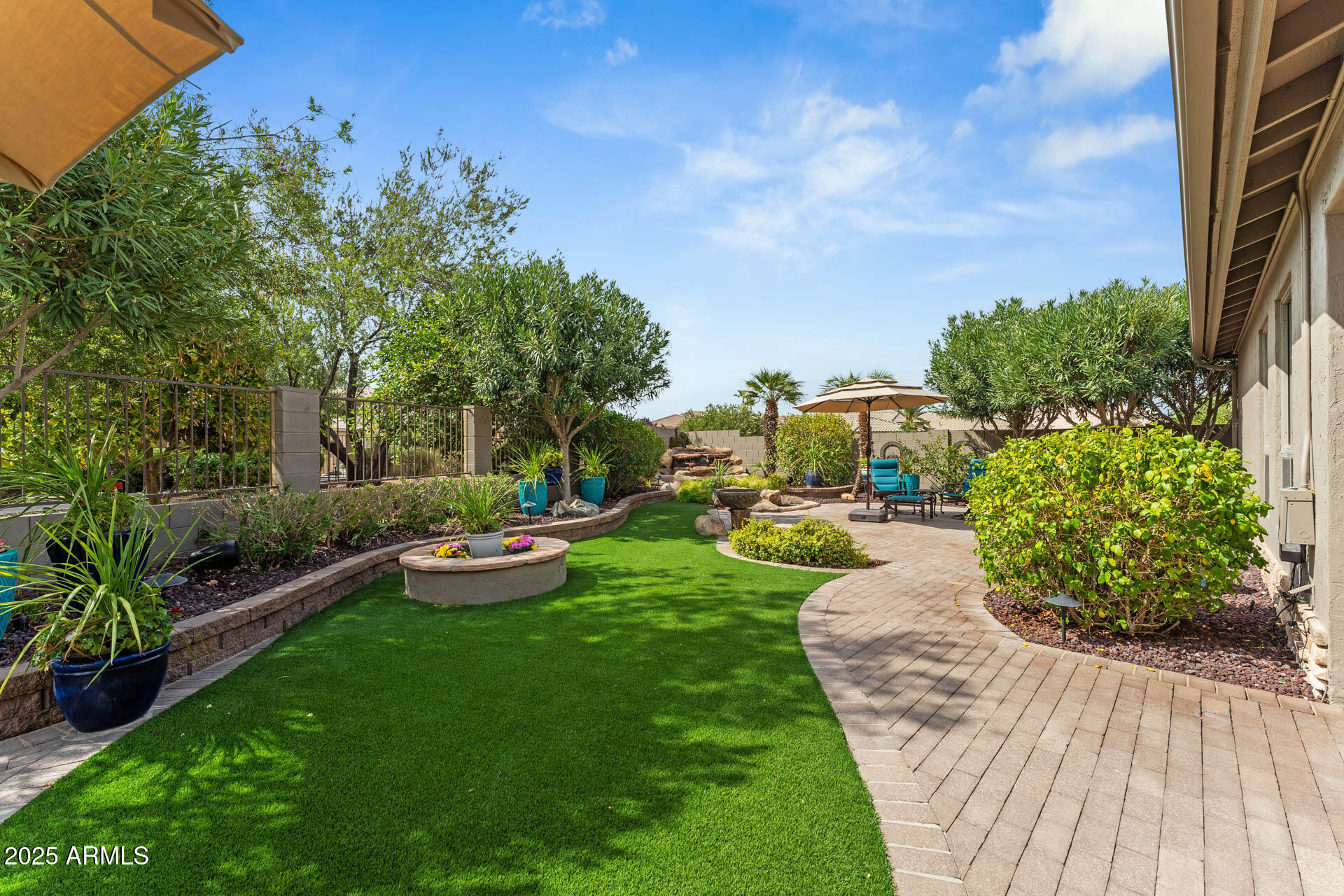 Property Photo:  24223 S Briar Wing Drive  AZ 85248 