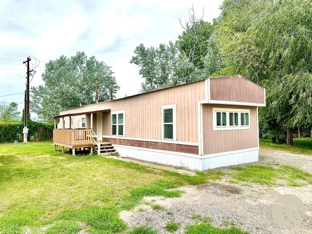 Property Photo: 1803 Highway 87 E 23 MT 59101