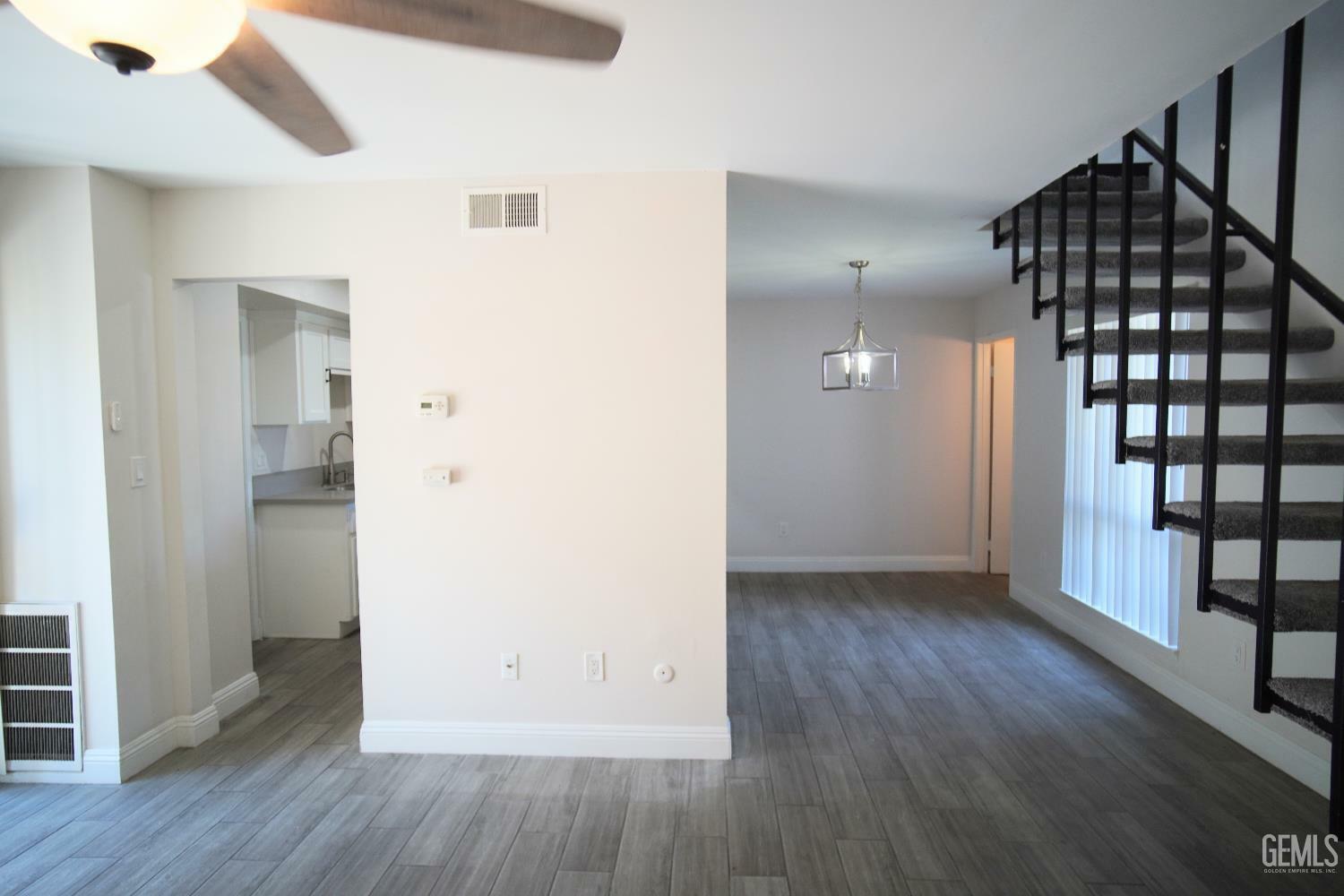 Property Photo: 4801 Belle Terrace C CA 93309