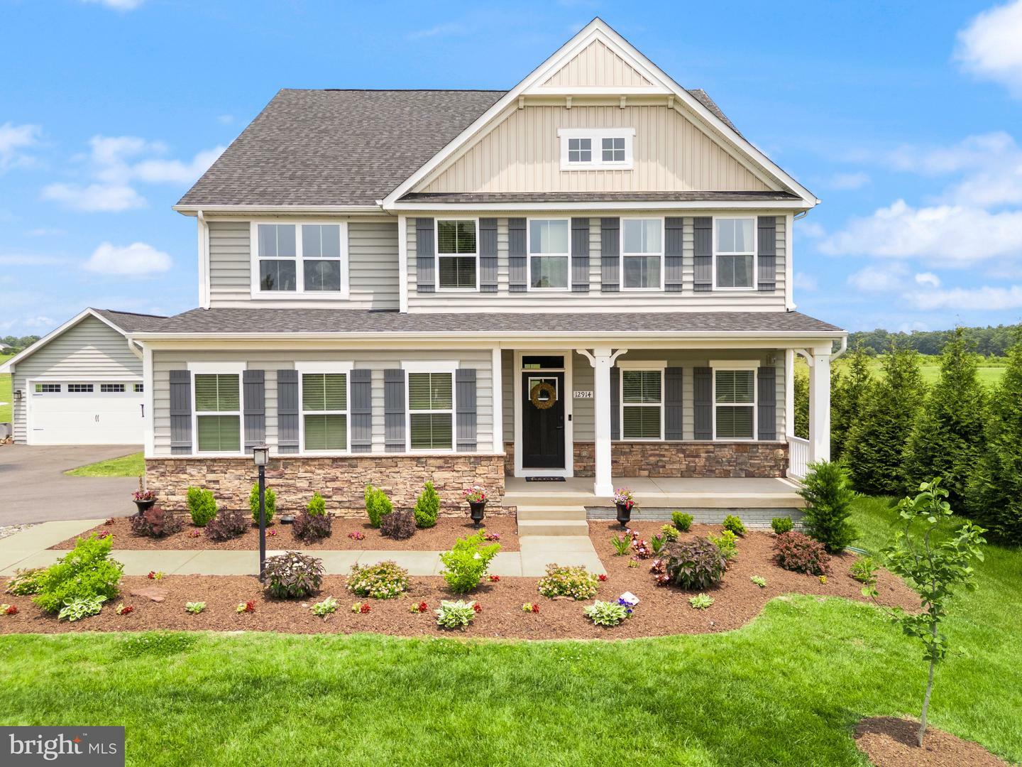Property Photo: 12914 Hazelwood Drive VA 20181