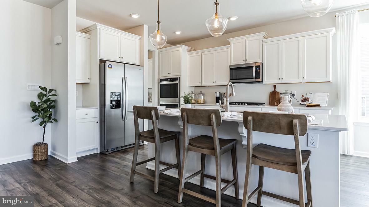 Property Photo: 132 Erica Lane PA 17512