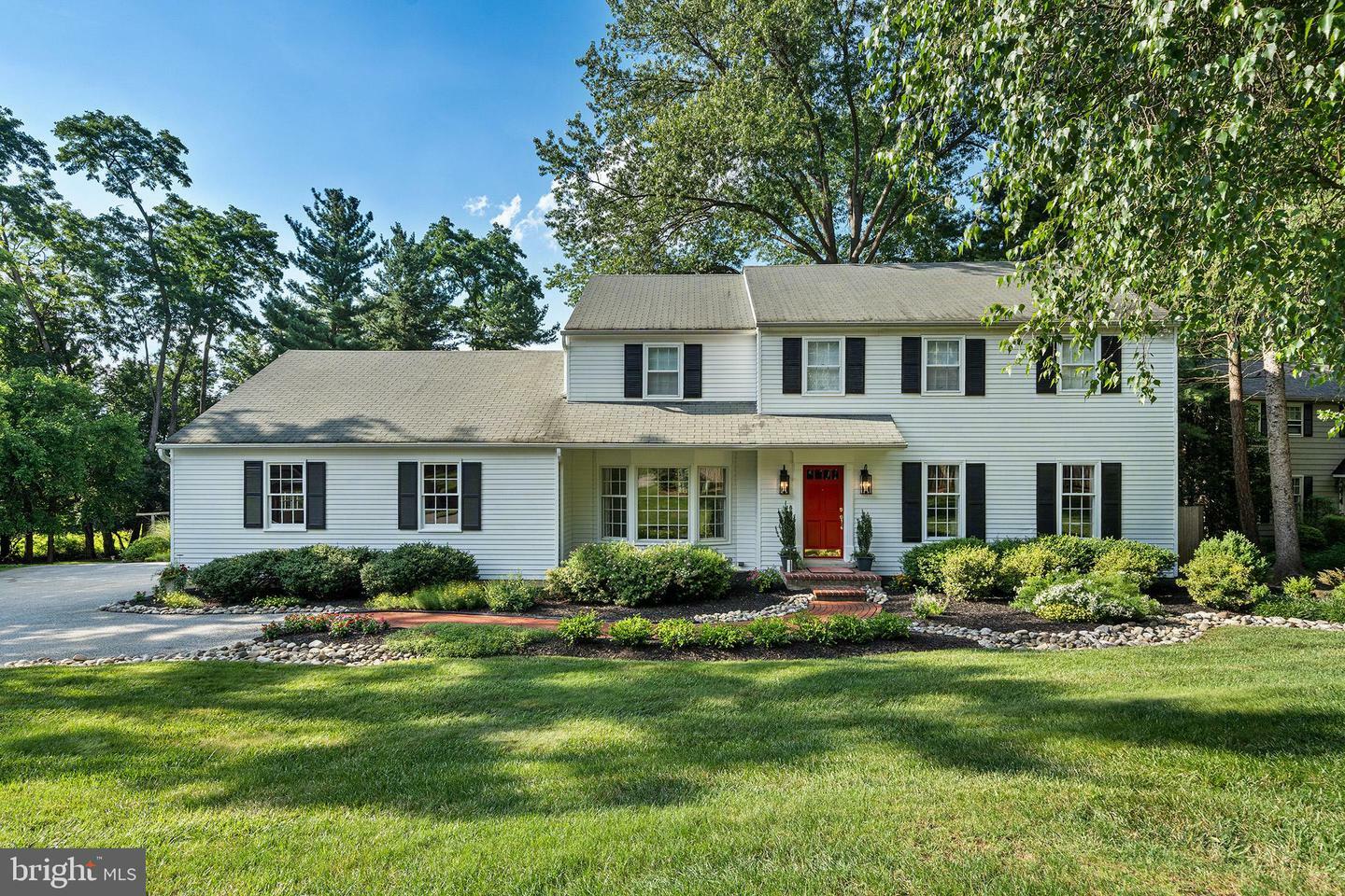 223 Country Gate Road  Wayne PA 19087 photo