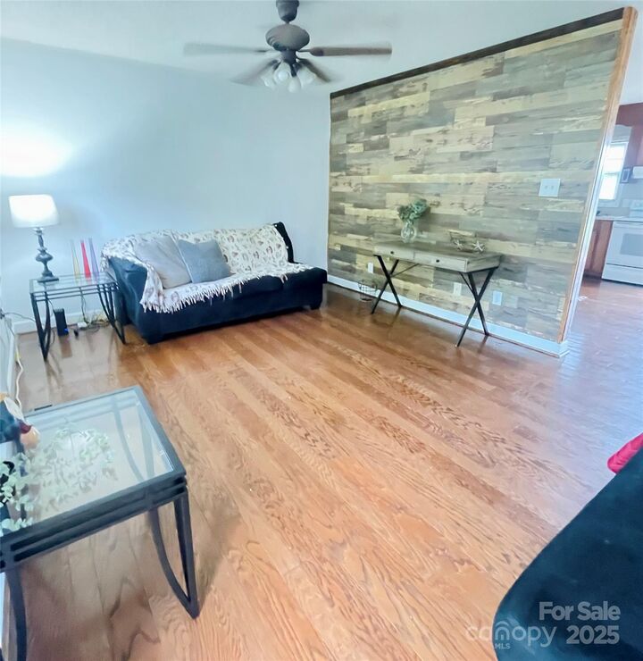 Property Photo: 286 Little Wilkesboro Road NC 28634