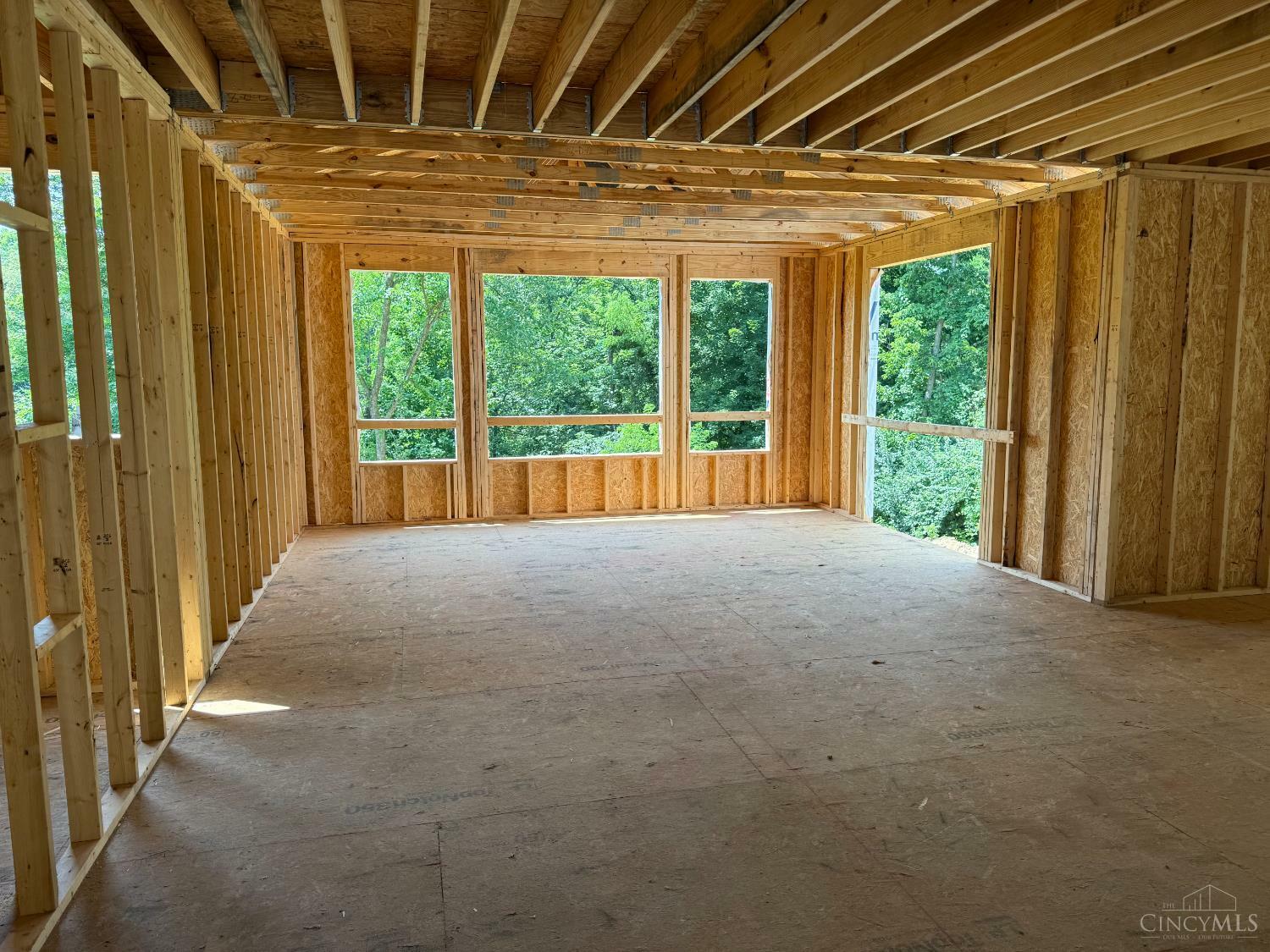 Property Photo: 2121 Clough Chase Drive OH 45244