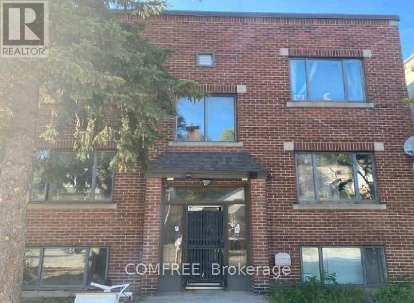 Property Photo:  90 Riverside Drive  ON P3E 1G8 