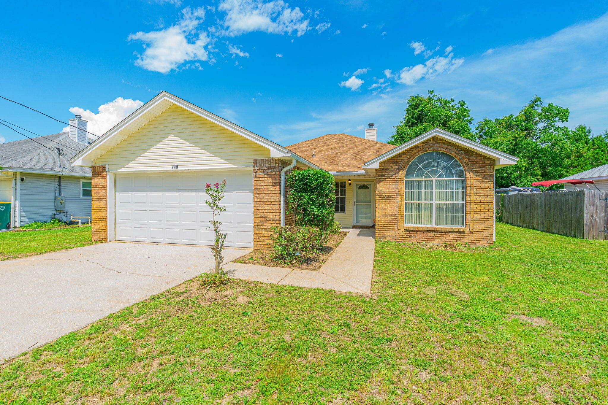 Property Photo: 451 Chris Lane FL 32569