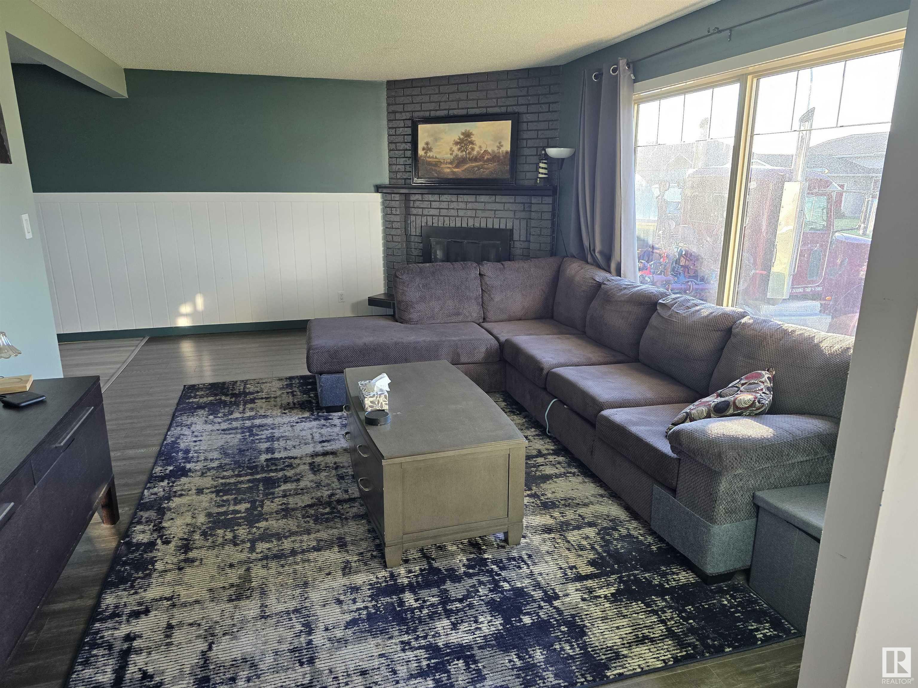 Property Photo: 5321 60 Avenue AB T9C 1J4