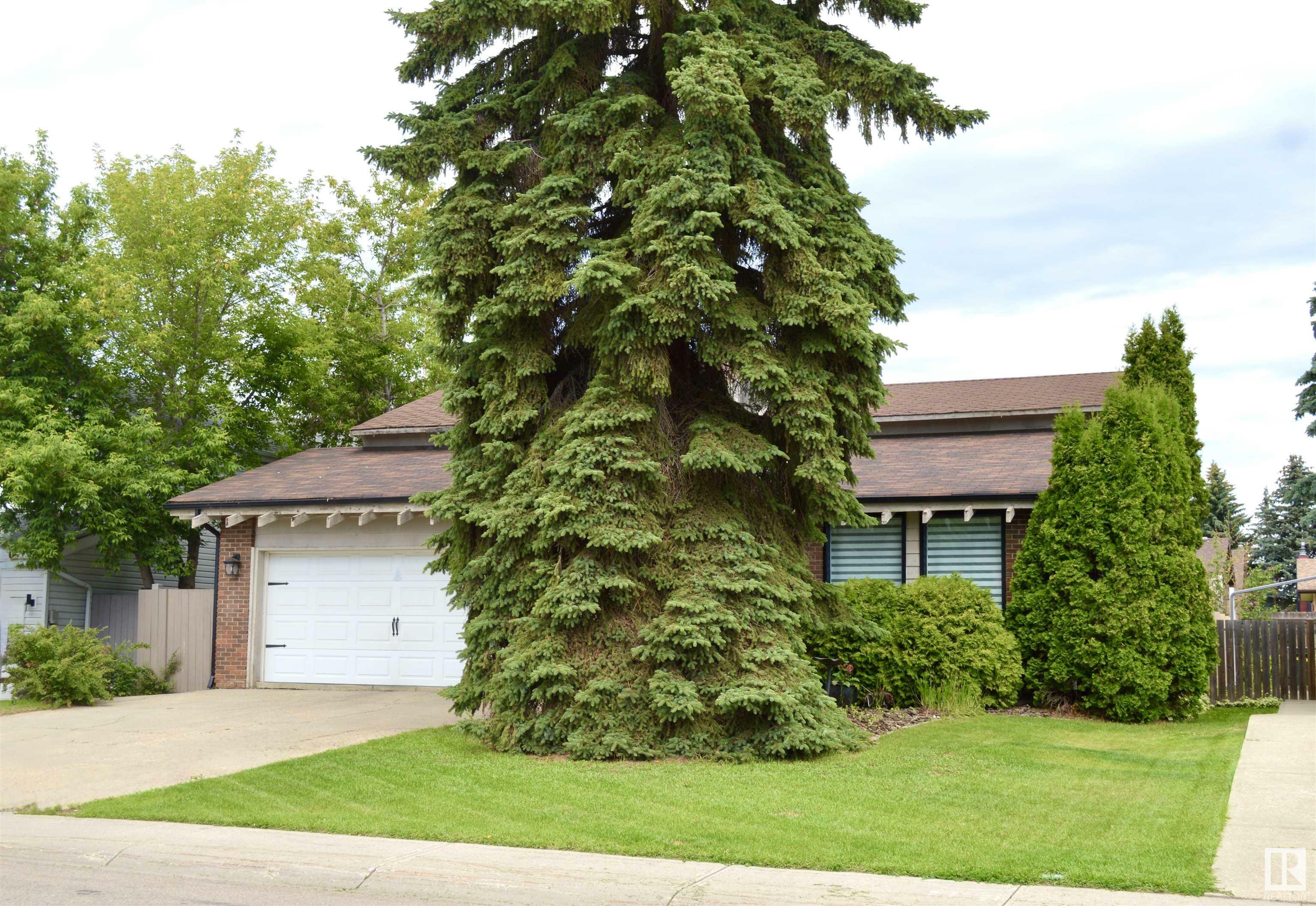 1136 Parker Drive  Sherwood Park AB T8A 3Y8 photo