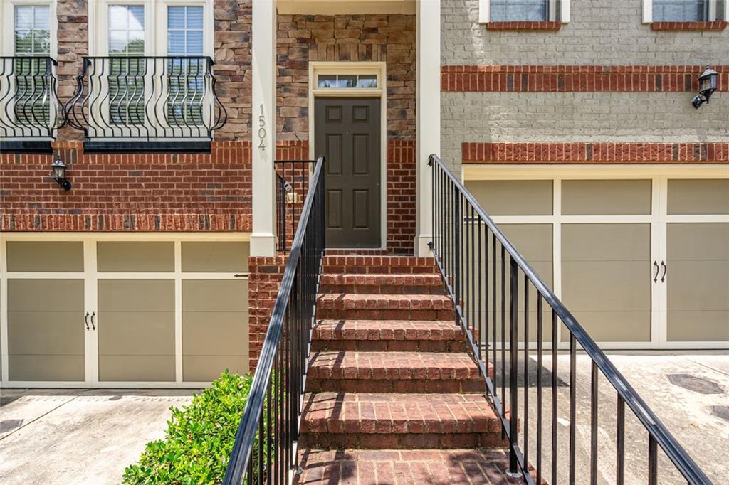 Property Photo: 1504 NE Woodbridge Way NE GA 30329