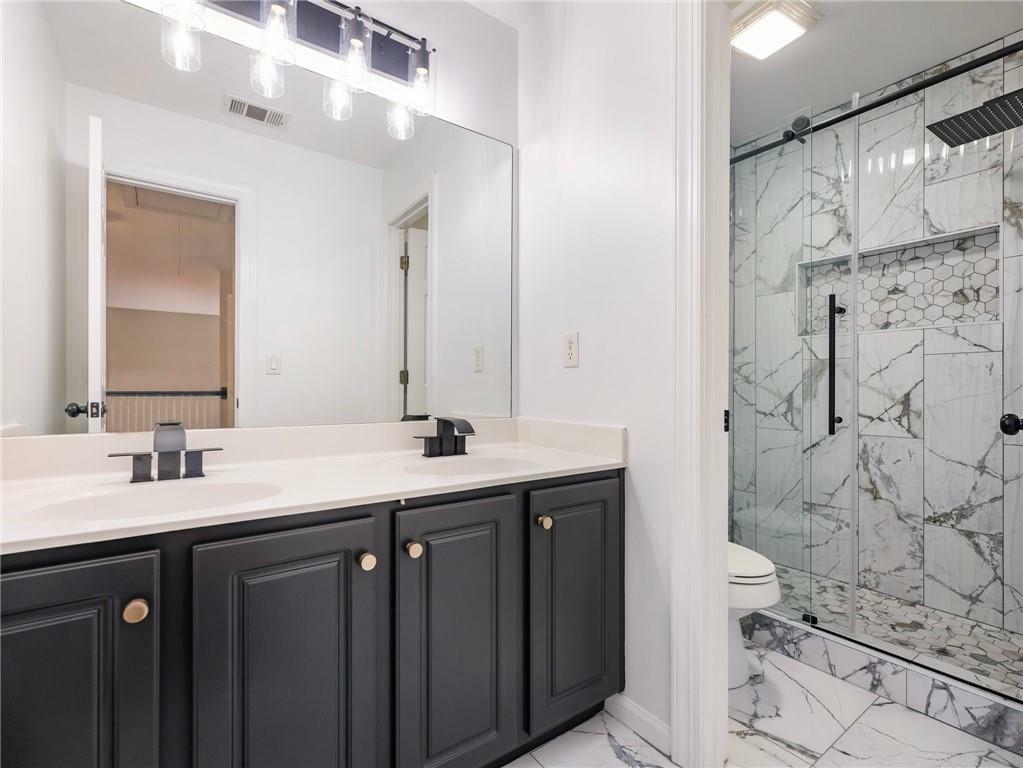 Property Photo: 11405 Donnington Drive GA 30097