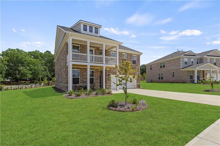 Property Photo:  213 Chiswick Loop  GA 30281 