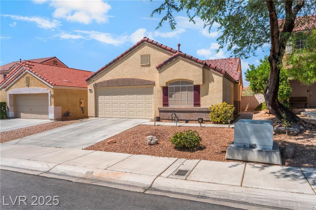 Property Photo: 7909 Lovely Pine Place NV 89143