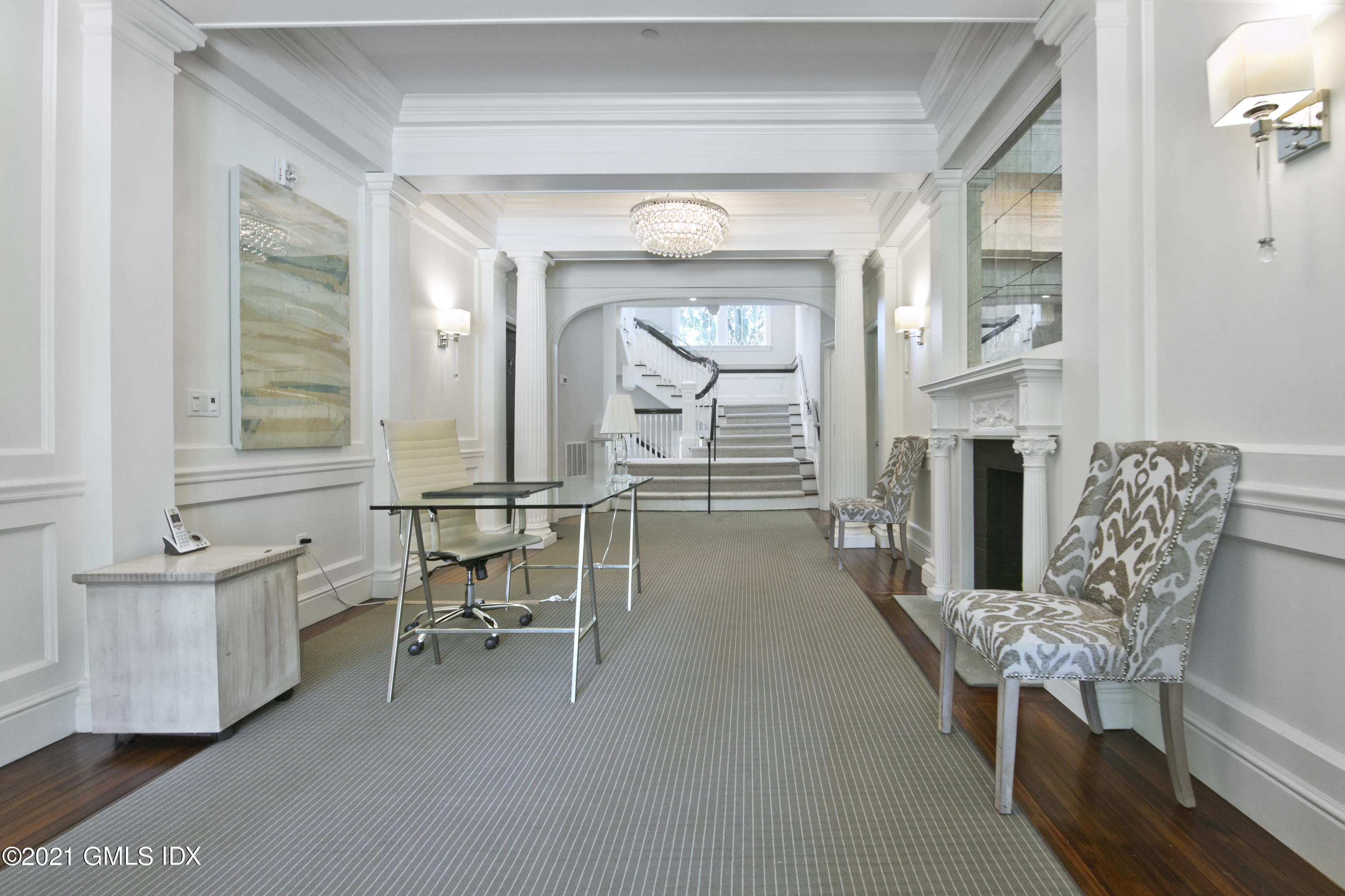 Property Photo: 165 Shore Road F CT 06870
