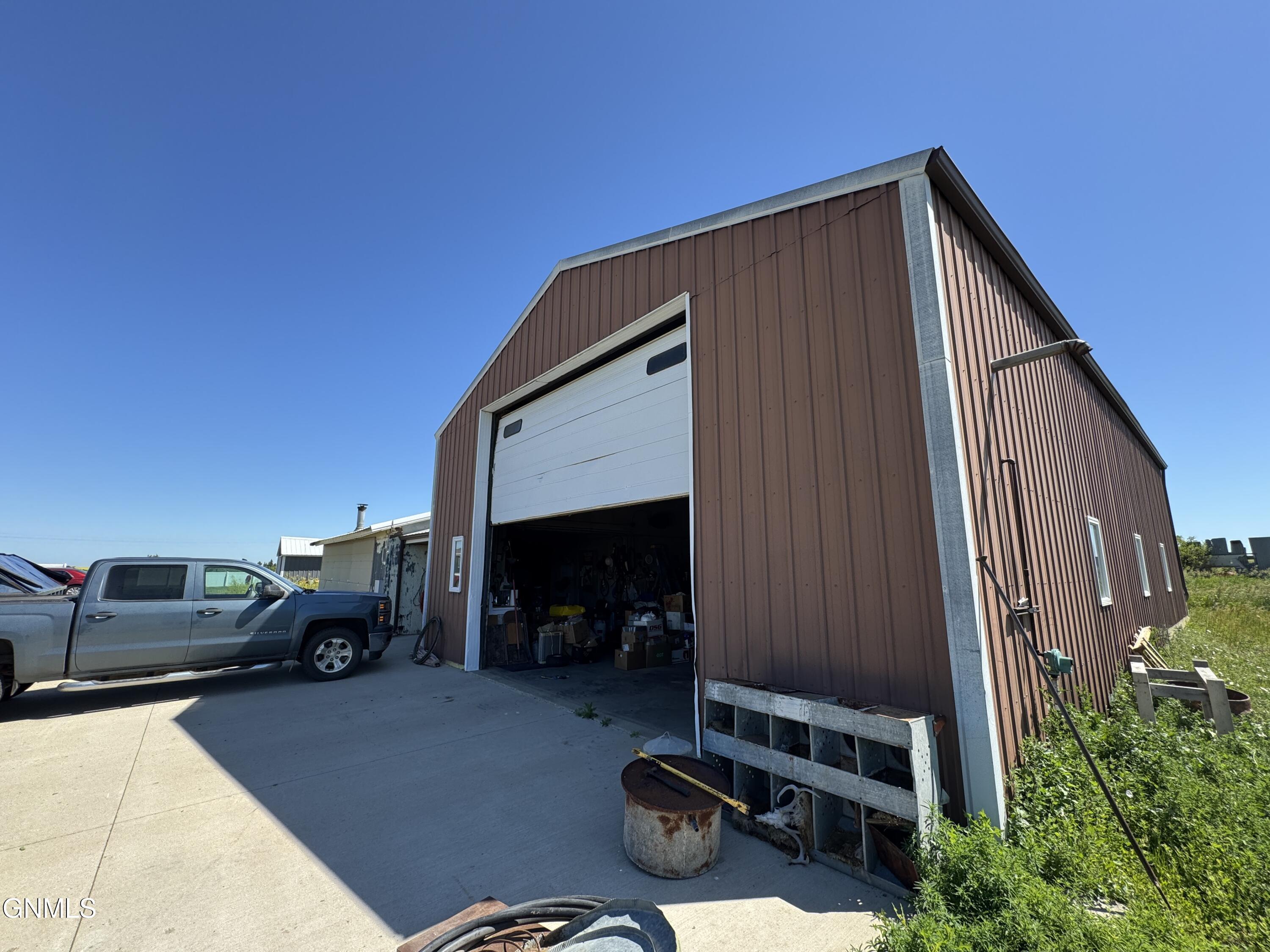 Property Photo: 13802 Highway 85 N ND 58831