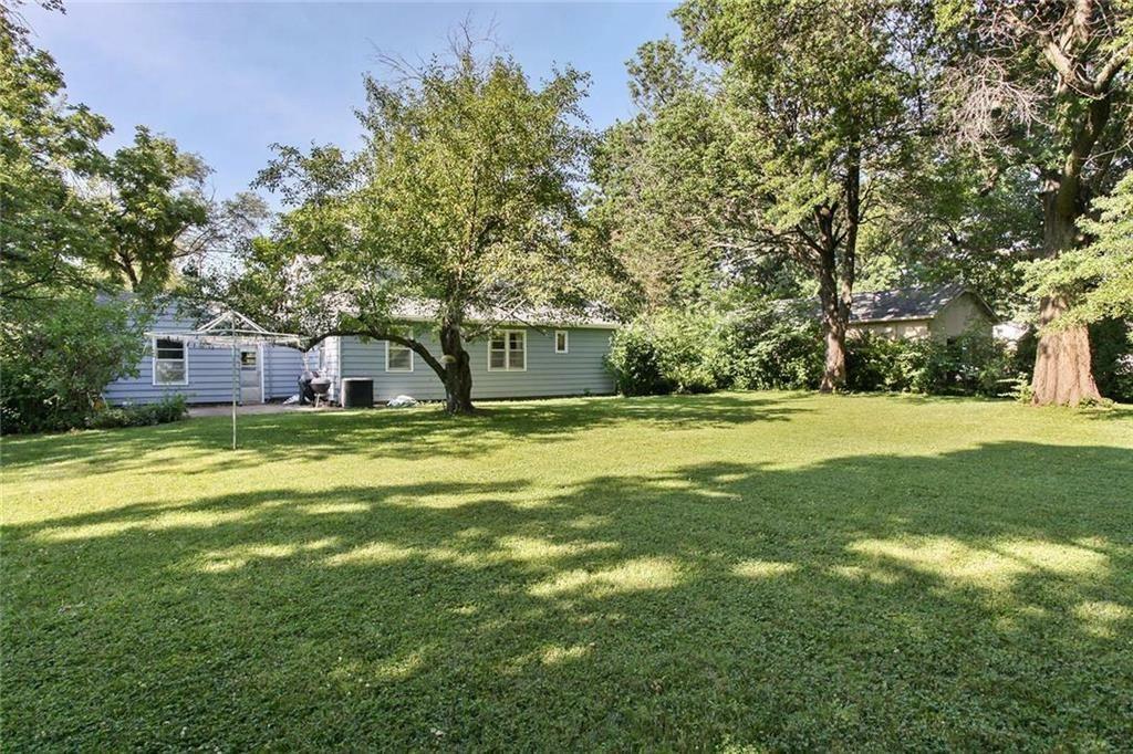 Property Photo:  600 W Elm Street  KS 66061 