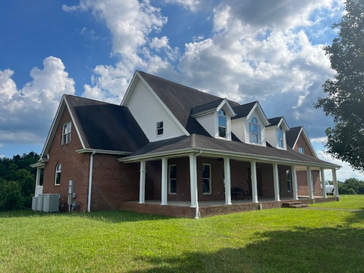 Property Photo:  9 Village View Drive  WV 25504 